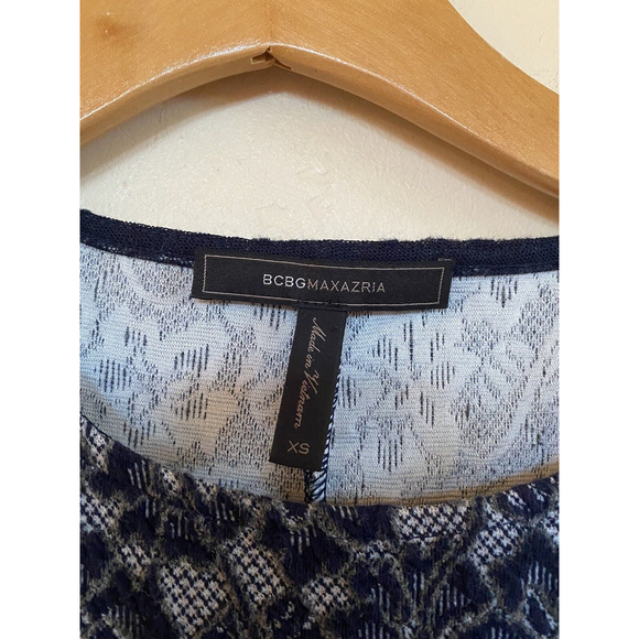 BCBGMaxazria Blue Short Sleeve Dress Sz. XS - Picture 3 of 4